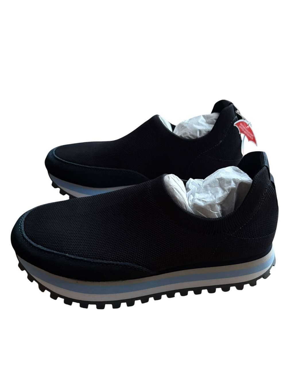 Blondo Lakelyn Waterproof Knit Slip On Sneakers Navy Size 8 NIB